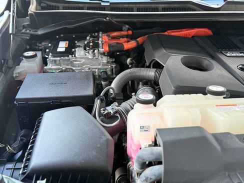 Used 2022 Toyota Tundra Limited w/ TRD Off-Road Package image 81