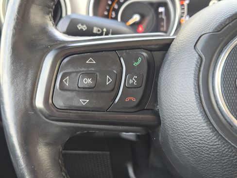 Used 2019 Jeep Wrangler Unlimited Sport S AWD/4WD image 28