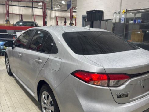 Used 2023 Toyota Corolla LE image 8