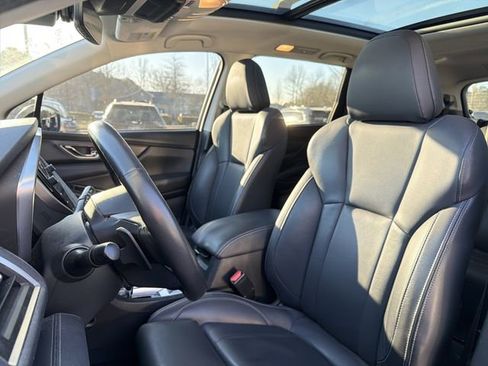 Used 2023 Subaru Ascent Limited w/ Technology Package image 8