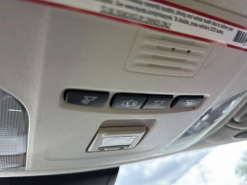 Used 2022 Toyota Corolla LE FWD image 17