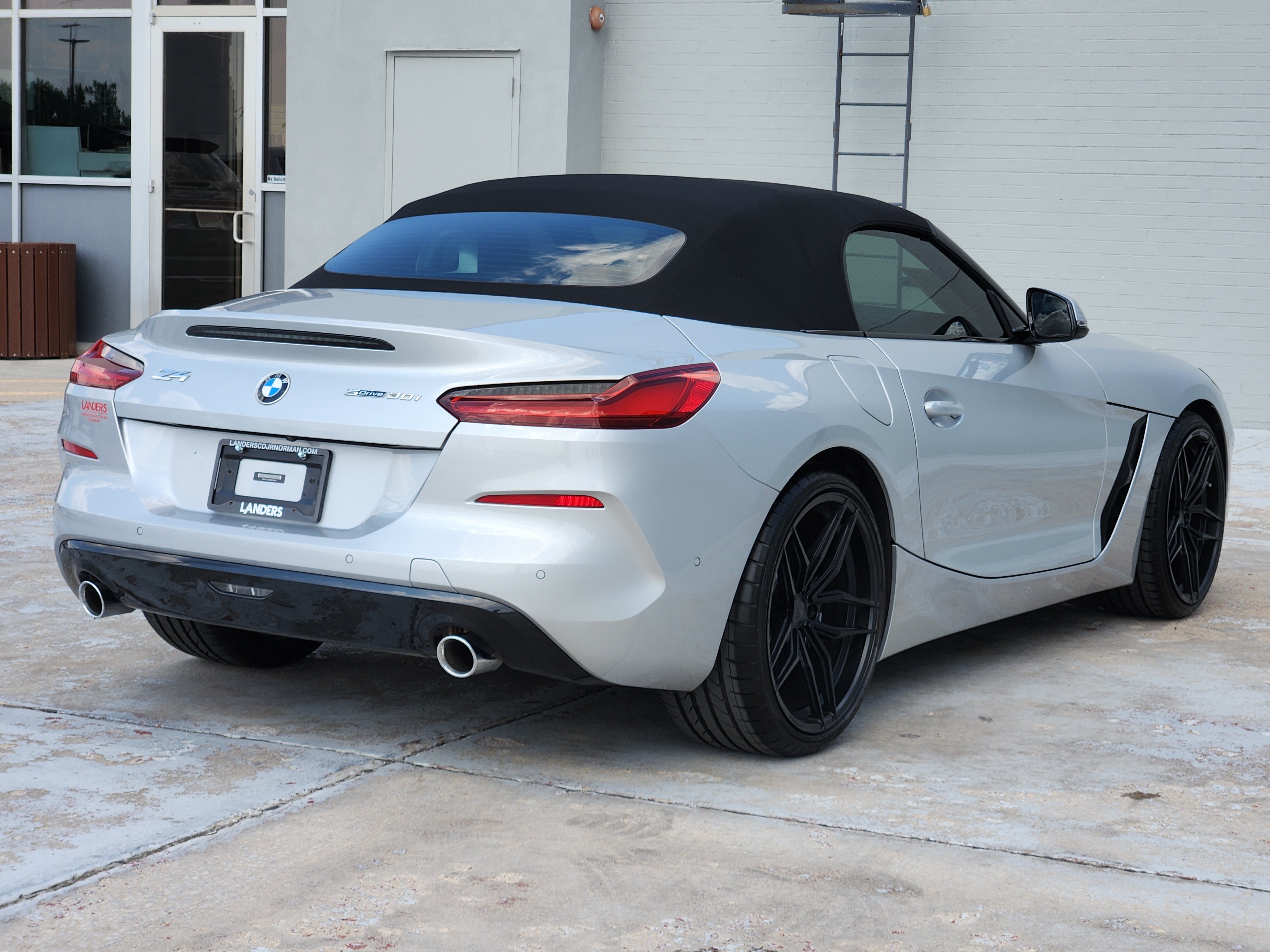 Used 2019 BMW Z4 sDrive30i w/ Executive Package RWD image 7
