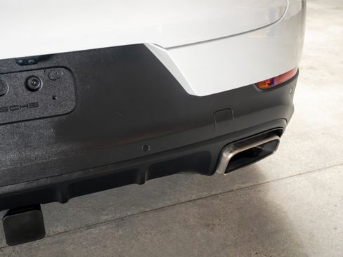 Certified 2024 Porsche Cayenne Coupe AWD/4WD image 15
