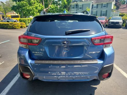 Used 2023 Subaru Crosstrek 2.5i Limited AWD/4WD image 4