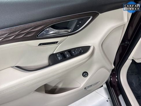 Used 2023 Buick Envision Avenir image 13