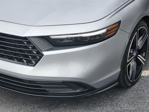 Certified 2023 Honda Accord Sport image 7