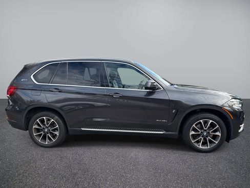 Used 2017 BMW X5 xDrive40e image 5