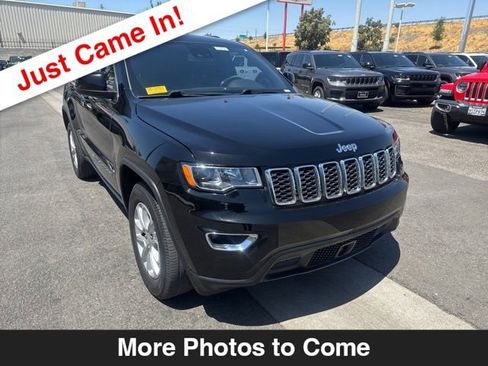 Used 2022 Jeep Grand Cherokee Laredo E RWD image 8