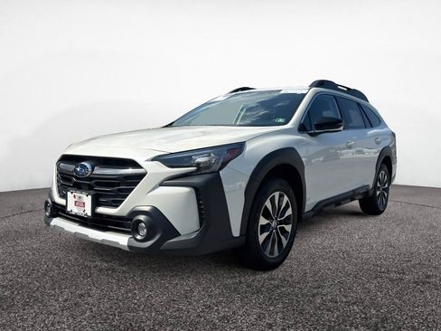 Certified 2024 Subaru Outback Limited XT AWD/4WD image 3