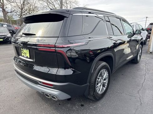 Certified 2025 Chevrolet Traverse LT w/ Driver Confidence Package AWD/4WD image 4