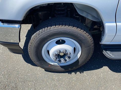 New 2026 Ford E-450 and Econoline 450 Super Duty w/ Power Equipment Group image 19