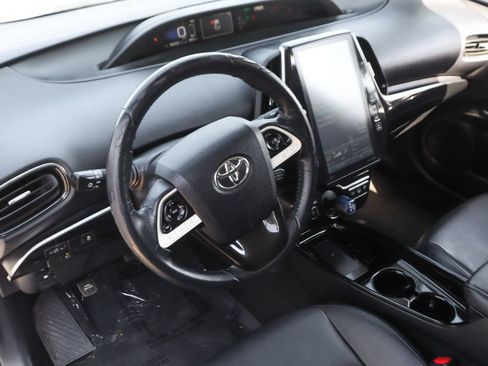 Used 2018 Toyota Prius Prime Premium w/ Carpet Mat Package FWD image 17