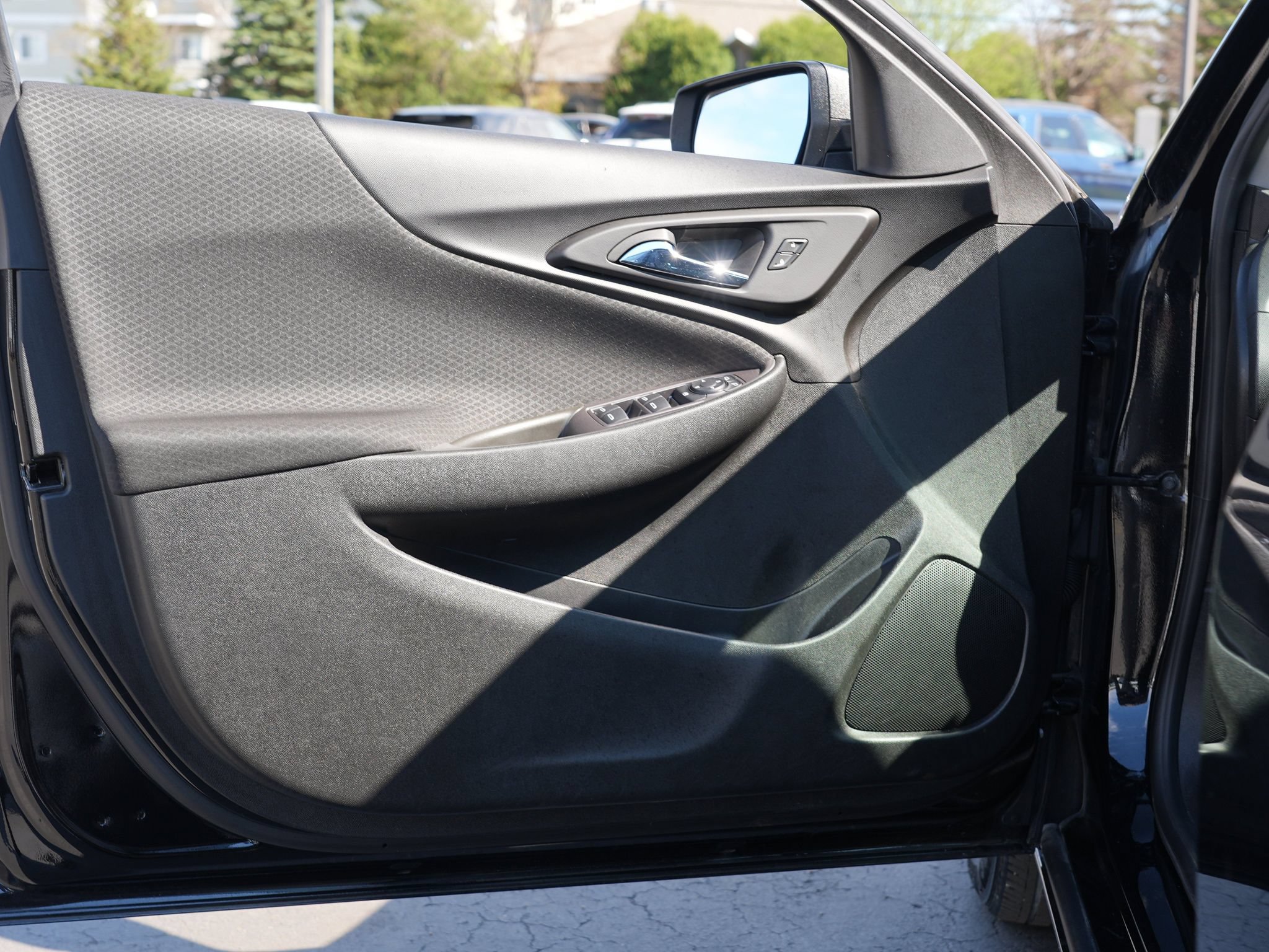 Used 2020 Chevrolet Malibu LS FWD image 15