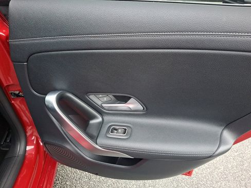 Used 2021 Mercedes-Benz CLA 250 4MATIC image 14