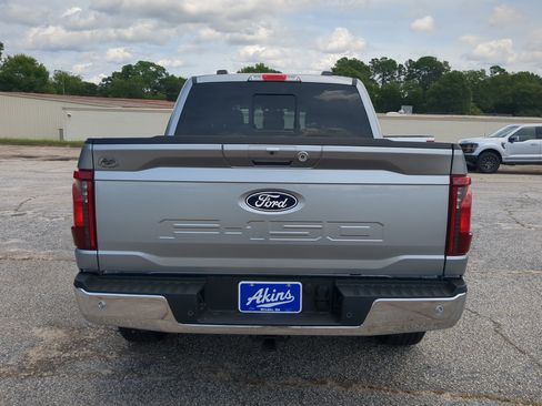 New 2026 Ford F150 XLT w/ Equipment Group 302A MID RWD image 4