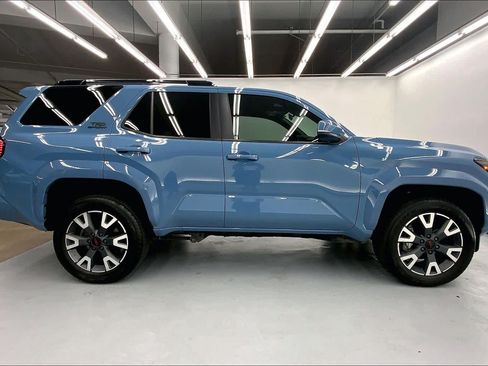 Used 2025 Toyota 4Runner TRD Sport RWD image 5