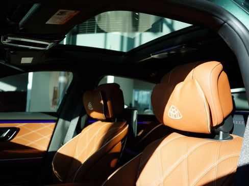 New 2026 Mercedes-Benz Maybach S 680 4MATIC image 17