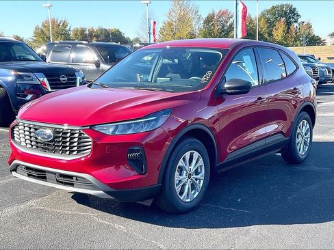New 2026 Ford Escape Active image 2