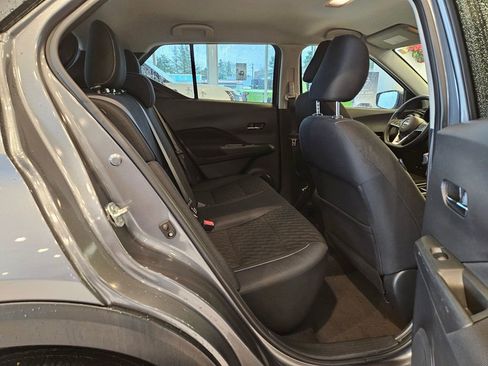 Certified 2022 Nissan Kicks SV image 27