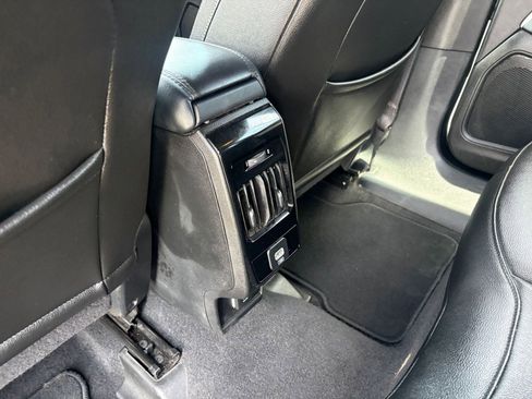 Used 2025 Jeep Compass Limited AWD/4WD image 23