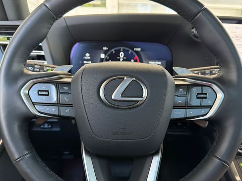Certified 2025 Lexus GX 550 w/ Accessory Package (31) AWD/4WD image 30