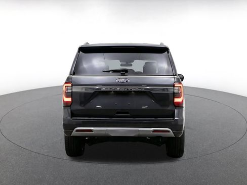 Used 2024 Ford Expedition Limited AWD/4WD image 7
