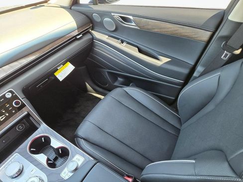 Used 2026 Genesis GV80 3.5T Advanced AWD/4WD image 21