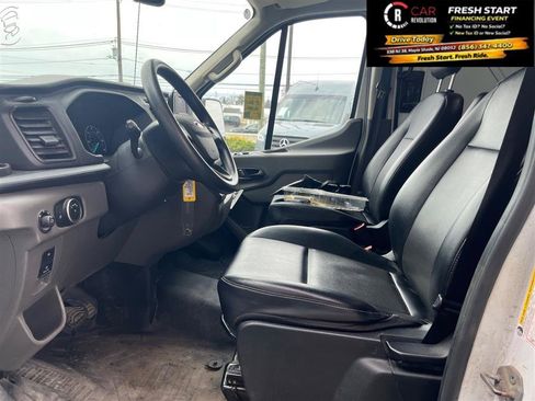 Used 2024 Ford Transit 250 148 Medium Roof Extended AWD image 12