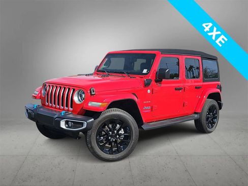 Used 2022 Jeep Wrangler Unlimited Sahara image 1