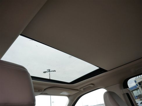 Used 2024 Ford Expedition Limited image 15