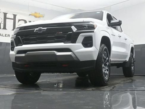 New 2026 Chevrolet Colorado Z71 image 4