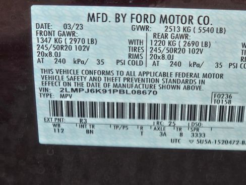 Used 2023 Lincoln Nautilus Reserve w/ Equipment Group 201A image 18