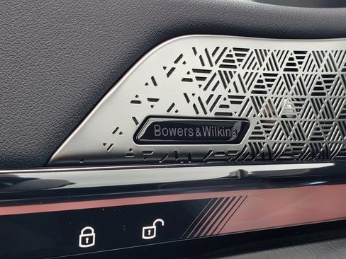 New 2027 BMW 530i xDrive w/ M Sport Package AWD/4WD image 21
