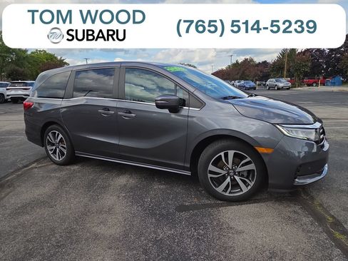Used 2021 Honda Odyssey Touring image 1