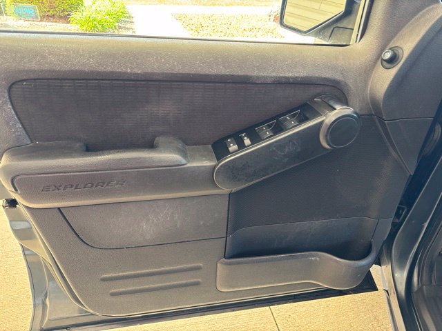 Used 2010 Ford Explorer XLT AWD/4WD image 11