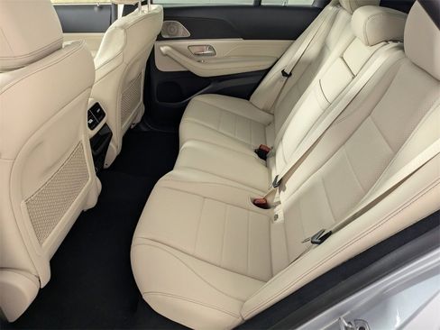 New 2026 Mercedes-Benz GLE 350 4MATIC image 11