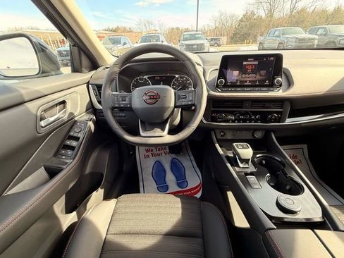 New 2026 Nissan Rogue SV image 24