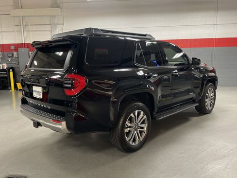 Used 2025 Toyota 4Runner Limited image 10
