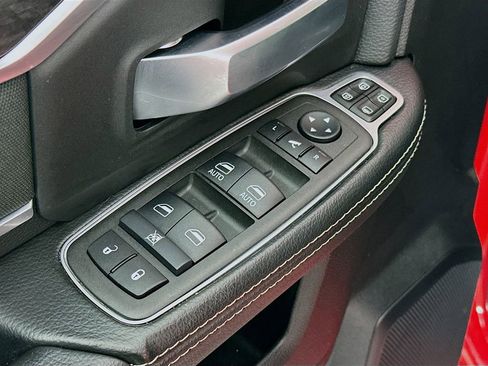 Certified 2024 RAM 2500 Big Horn w/ Sport Appearance Package image 28