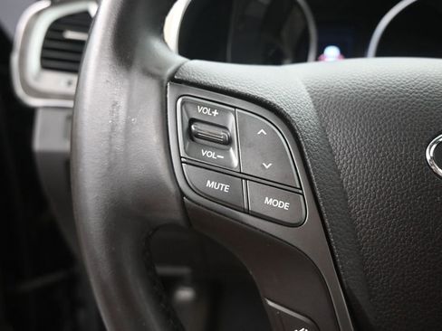 Used 2017 Hyundai Santa Fe Sport FWD image 12