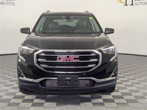 Used 2019 GMC Terrain SLT w/ Preferred Package image 3