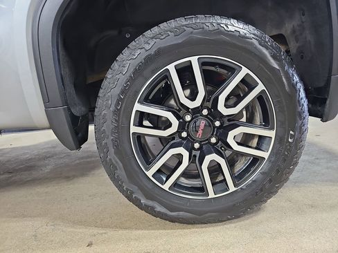 Certified 2023 GMC Sierra 1500 AT4 w/ AT4 Premium Package image 36