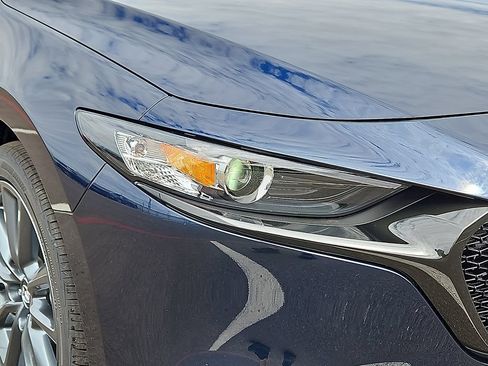 New 2026 MAZDA MAZDA3 s FWD image 8