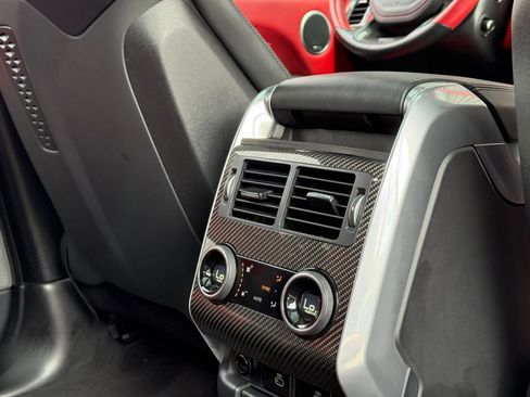 Used 2022 Land Rover Range Rover Sport SVR image 20