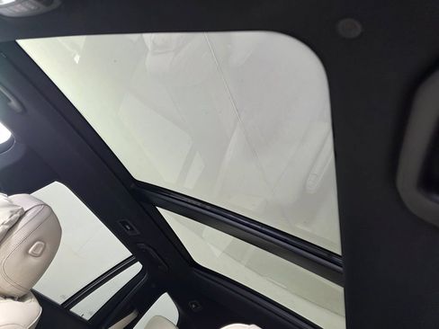 New 2026 Mercedes-Benz GLS 580 4MATIC image 9
