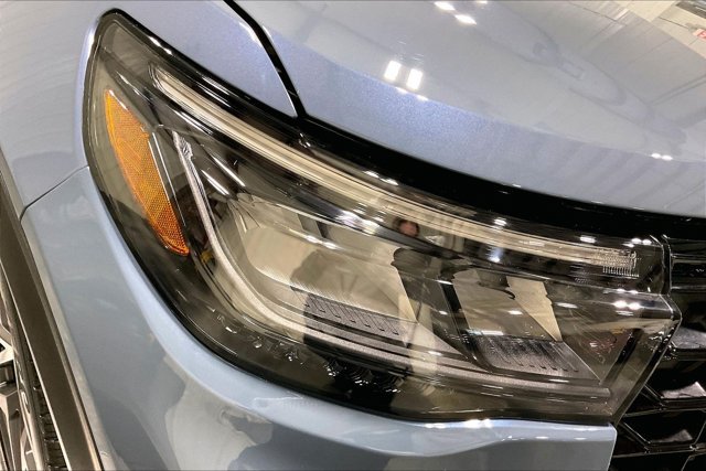 Used 2026 Ford Explorer ST w/ Sun And Sound Package AWD/4WD image 29