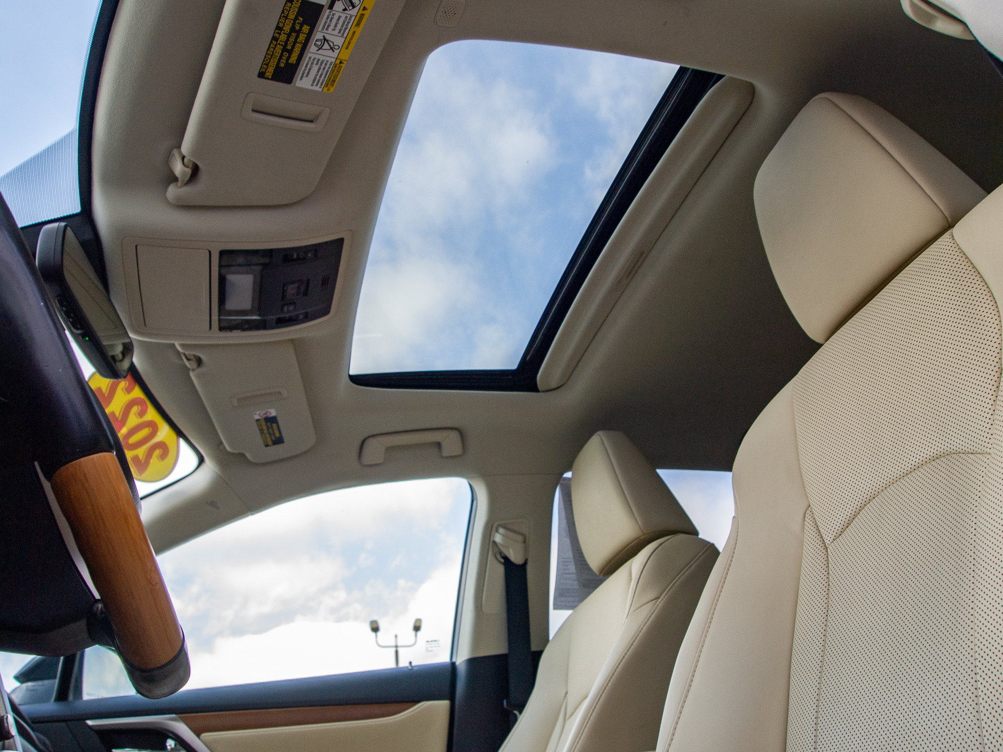 Used 2022 Lexus RX 350 FWD w/ Premium Package image 25