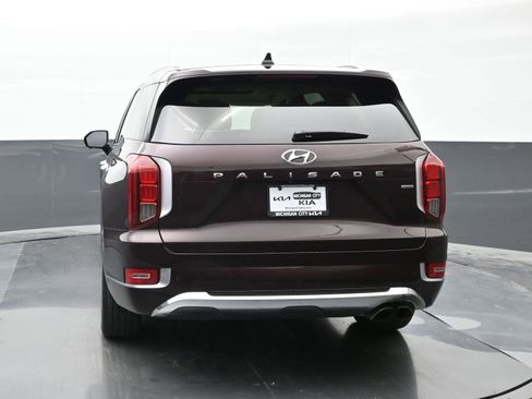 Used 2020 Hyundai Palisade Limited image 3