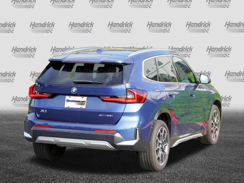 Used 2025 BMW X1 xDrive28i AWD/4WD image 9