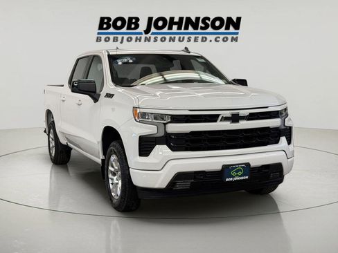 Certified 2023 Chevrolet Silverado 1500 RST w/ Z71 Off-Road Package AWD/4WD image 11